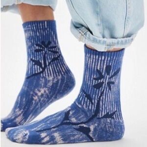 Free People Floral Sky Socks!! NWT!!!